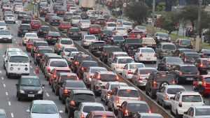 Conheça os 10 carros mais roubados no Brasil em 2020.